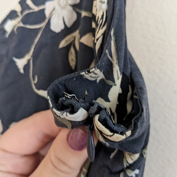 Old Navy Floral Bird Dress - Picture 4 of 5